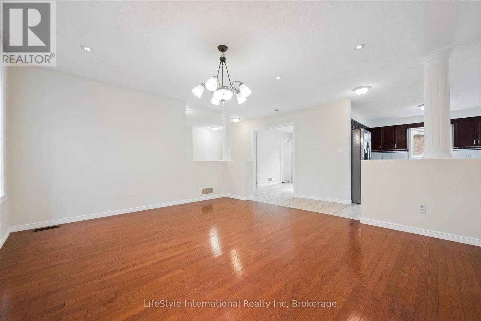 4 DAVIS STREET - 13