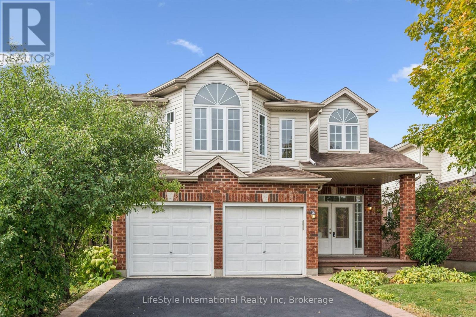 4 DAVIS STREET - 2