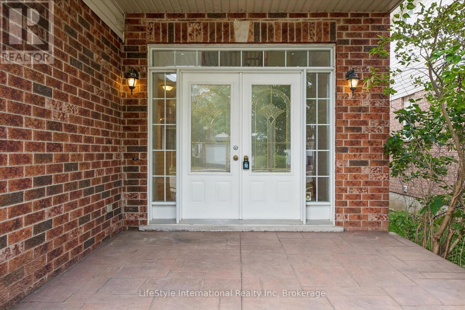 4 DAVIS STREET, Guelph (Grange Road) — photo 5