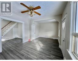 6269 Ash Street, Niagara Falls, ON L2G2H4 Photo 9
