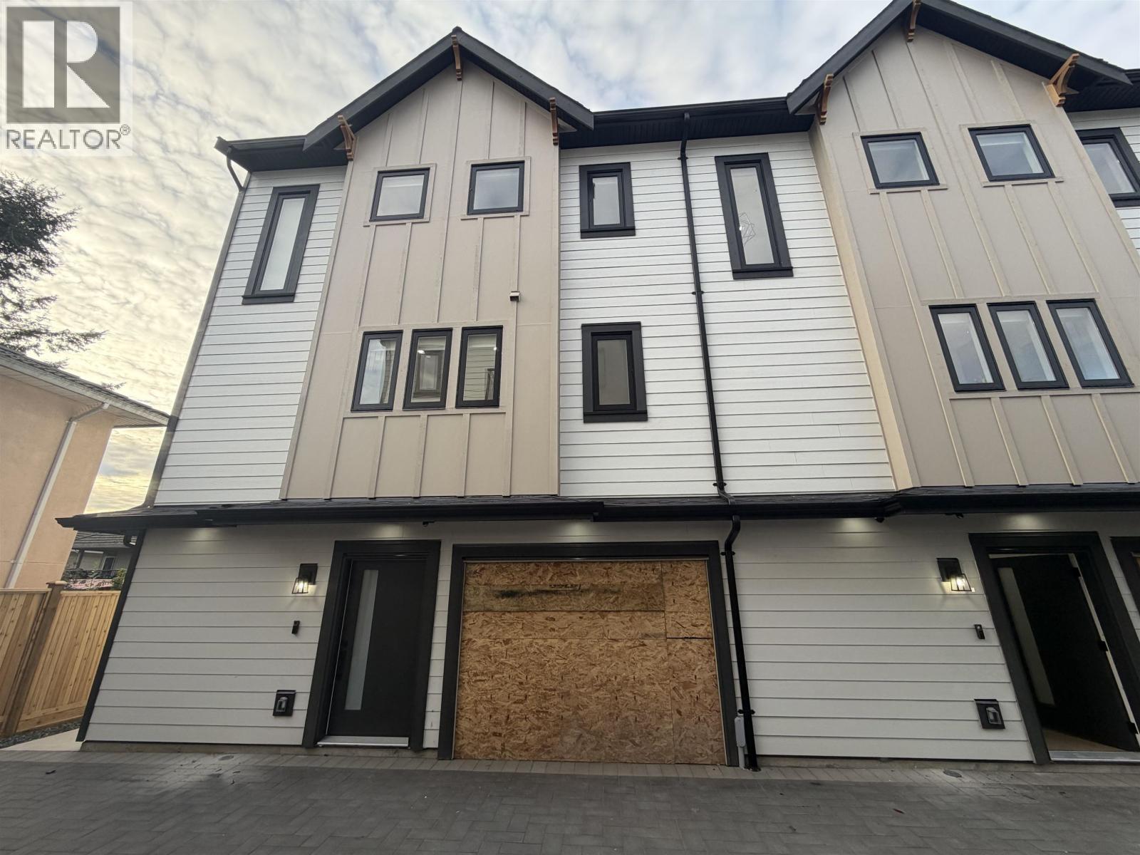 Property for sale at 1 7087 MARY AVENUE