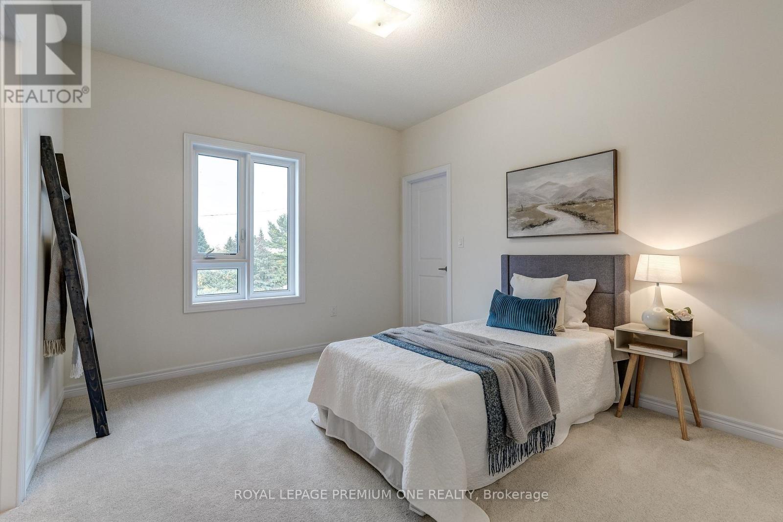 30 PERCHERON COURT - 37