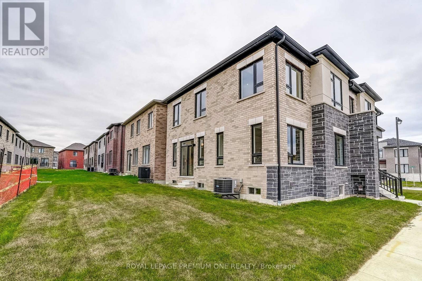 30 Percheron Court, Markham, ON photo 44