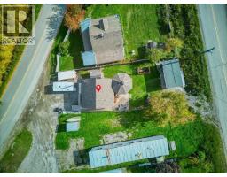 4895 Selkirk Avenue, Edgewater, BC V0A1E0 Photo 31