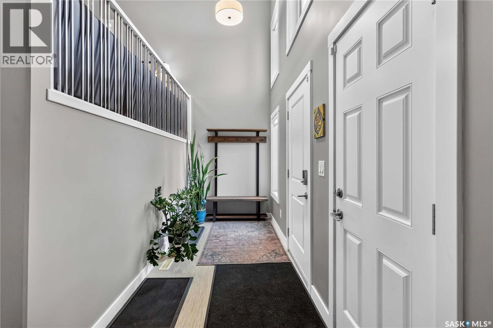 230 Gillies STREET - 3