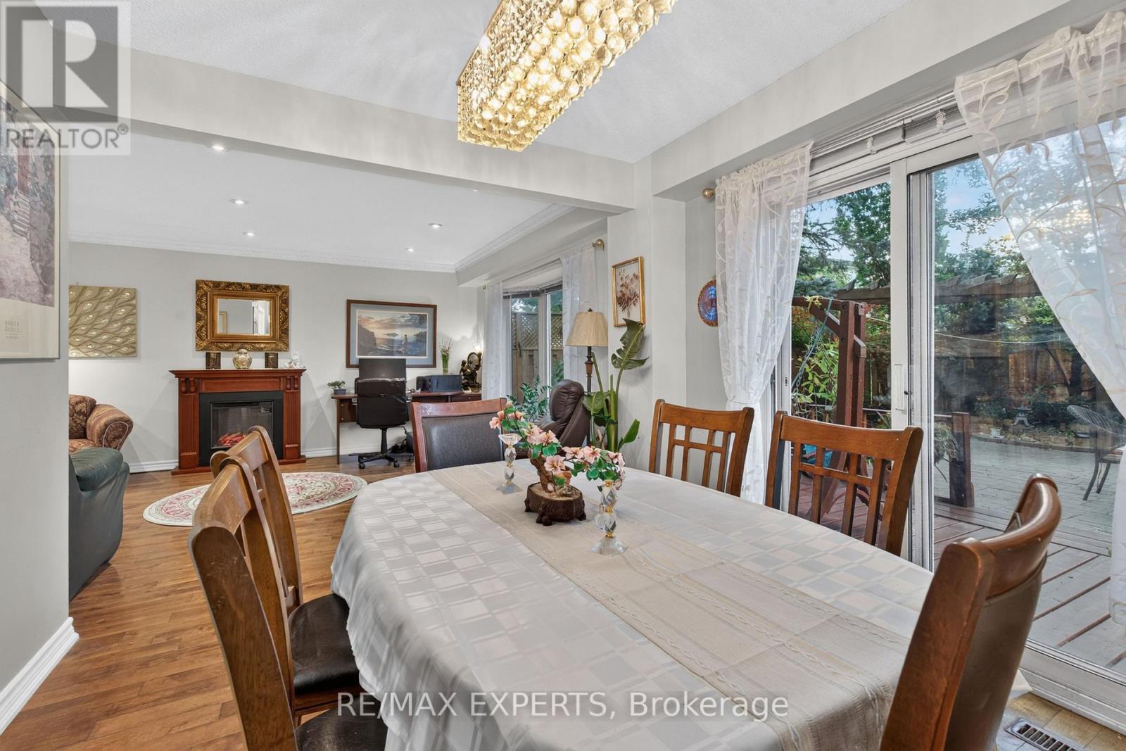 155 STEPHEN STREET, Richmond Hill (North Richvale) — photo 12