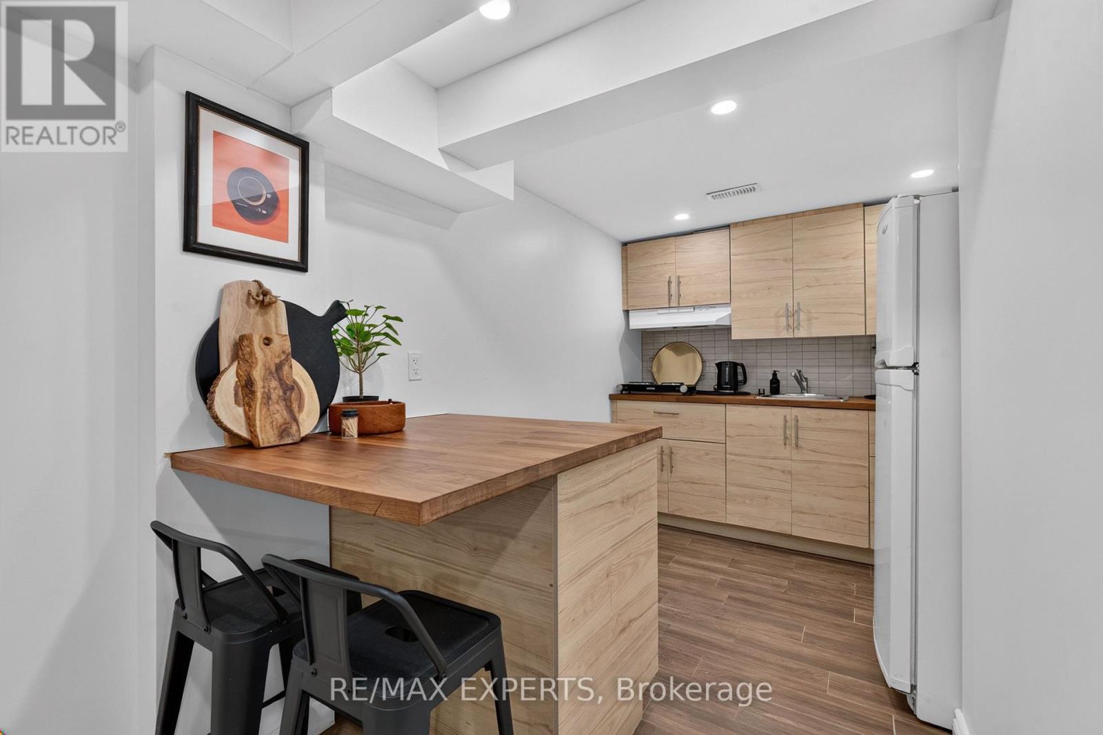 155 STEPHEN STREET - Image 30