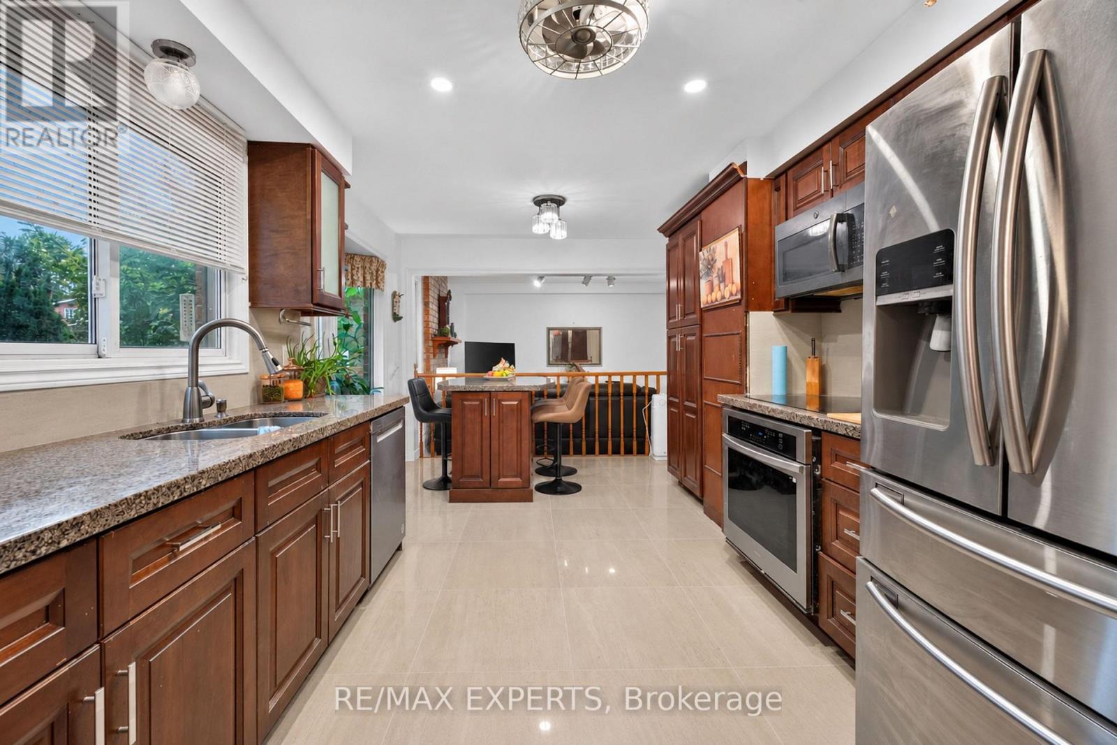 155 STEPHEN STREET, Richmond Hill (North Richvale) — photo 8