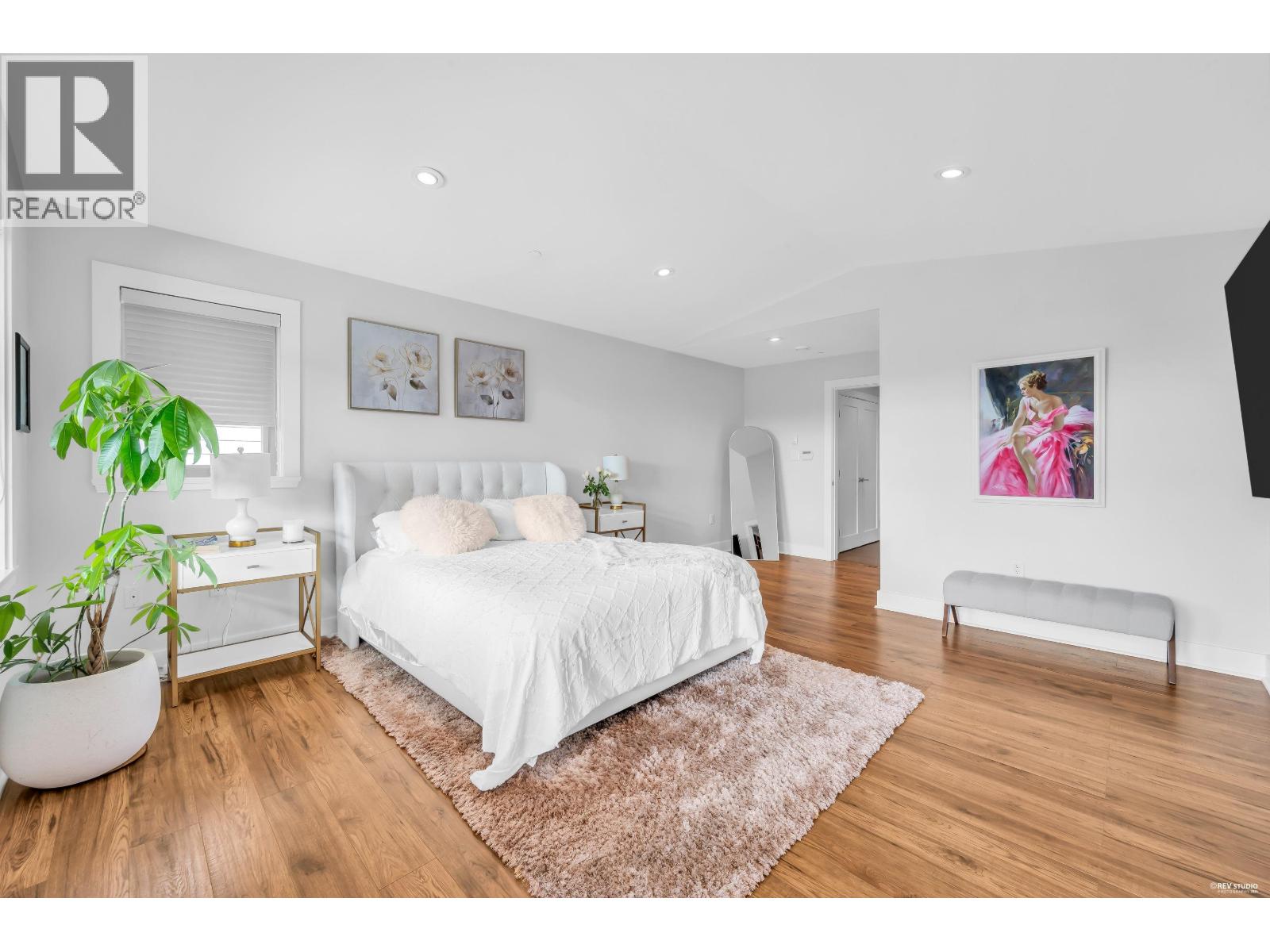 1123 Keith Road 1123 KEITH ROAD, West Vancouver - Image 1