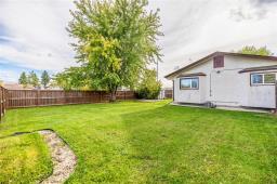 182 John Forsyth Road, Winnipeg, MB R2N1R8 Photo 8