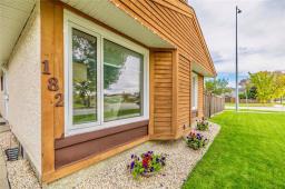 182 John Forsyth Road, Winnipeg, MB R2N1R8 Photo 10