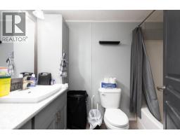 163 Cree Lane, Fort Mcmurray, AB T9L1Y5 Photo 15
