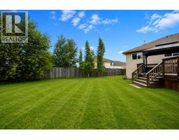 209 Laffont Bay, Fort Mcmurray, AB T9M2R3 Photo 40