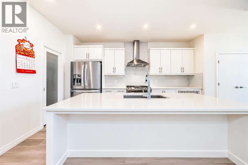 108 Wolf Creek Manor SE, Calgary, Alberta, T2X4A1 — thumbnail 9