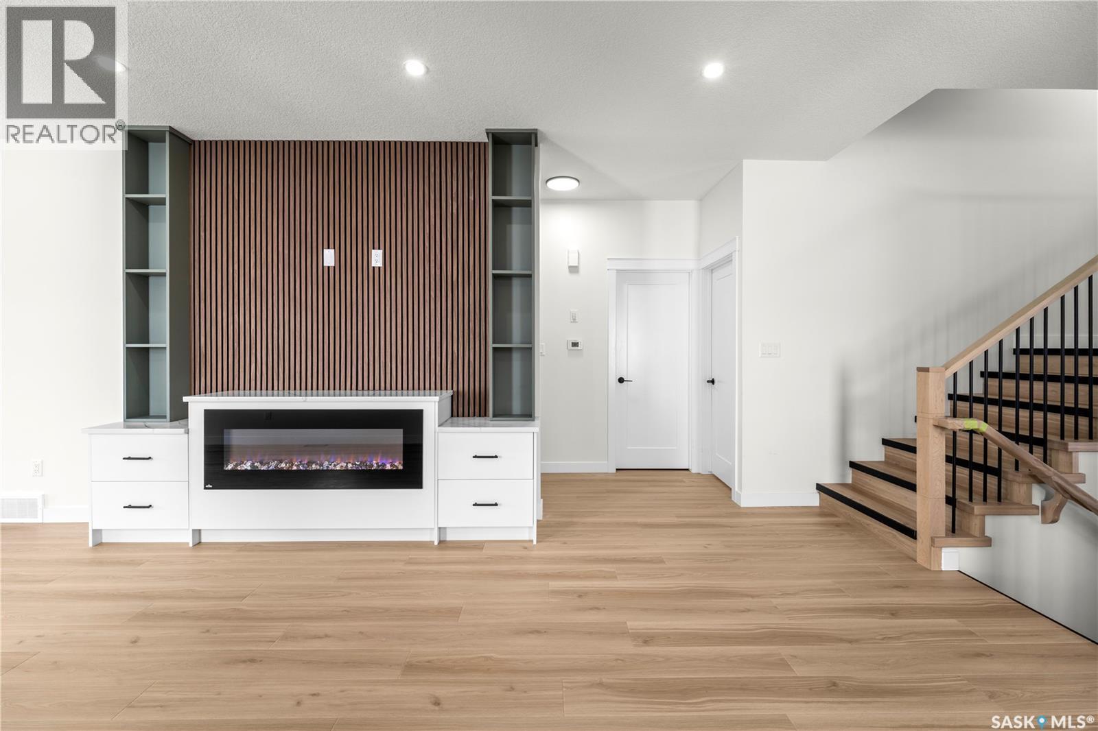 859 Nightingale ROAD - 7