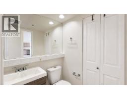 1101 551 Austin Avenue, Coquitlam, BC V3K6R7 Photo 12