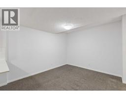 22 Lucas Terrace NW - photo 38