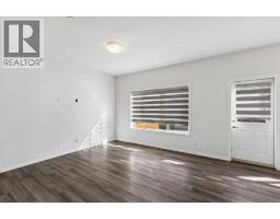 22 Lucas Terrace NW - photo 12