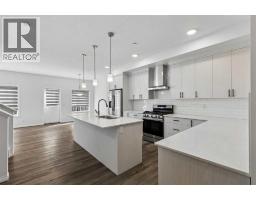 22 Lucas Terrace NW - photo 5