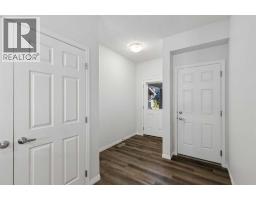 22 Lucas Terrace NW - photo 4