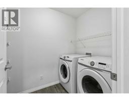 22 Lucas Terrace NW - photo 33