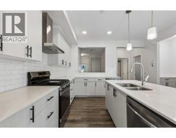 22 Lucas Terrace NW - photo 8