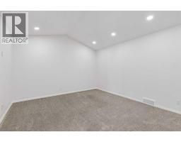 22 Lucas Terrace NW - photo 20