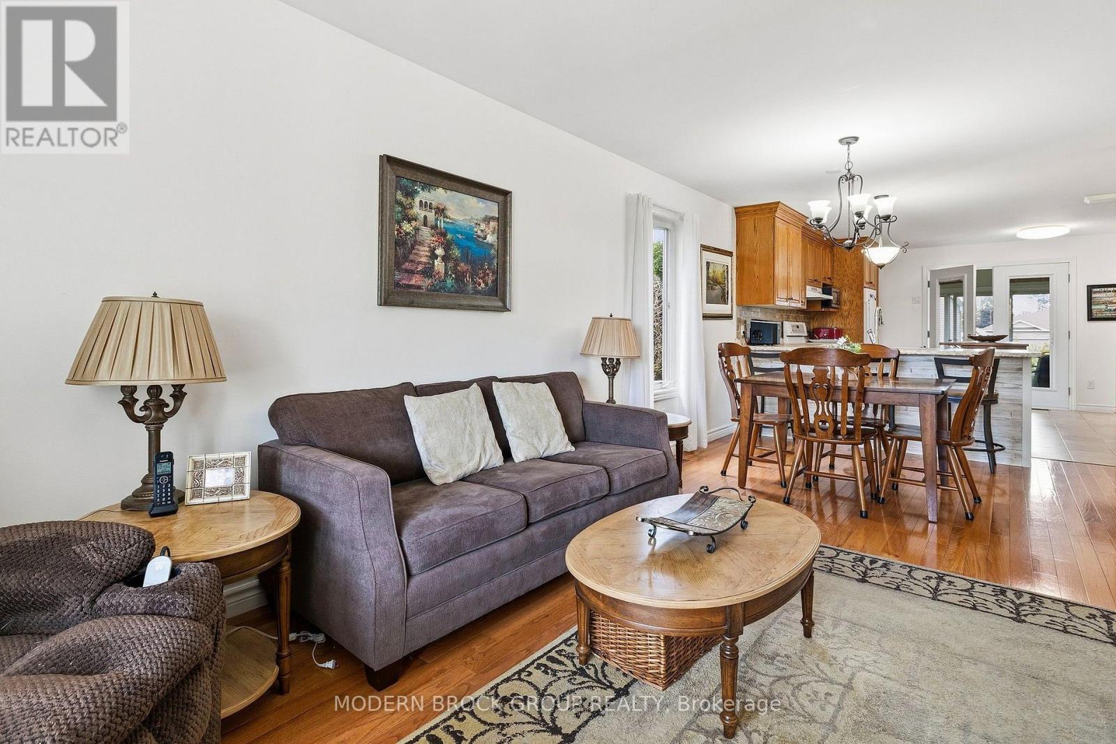 36 HILLCREST DRIVE - 10