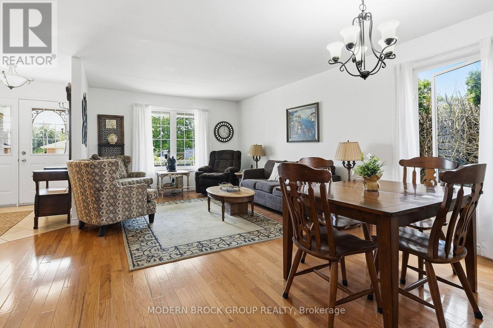 36 HILLCREST DRIVE - 12
