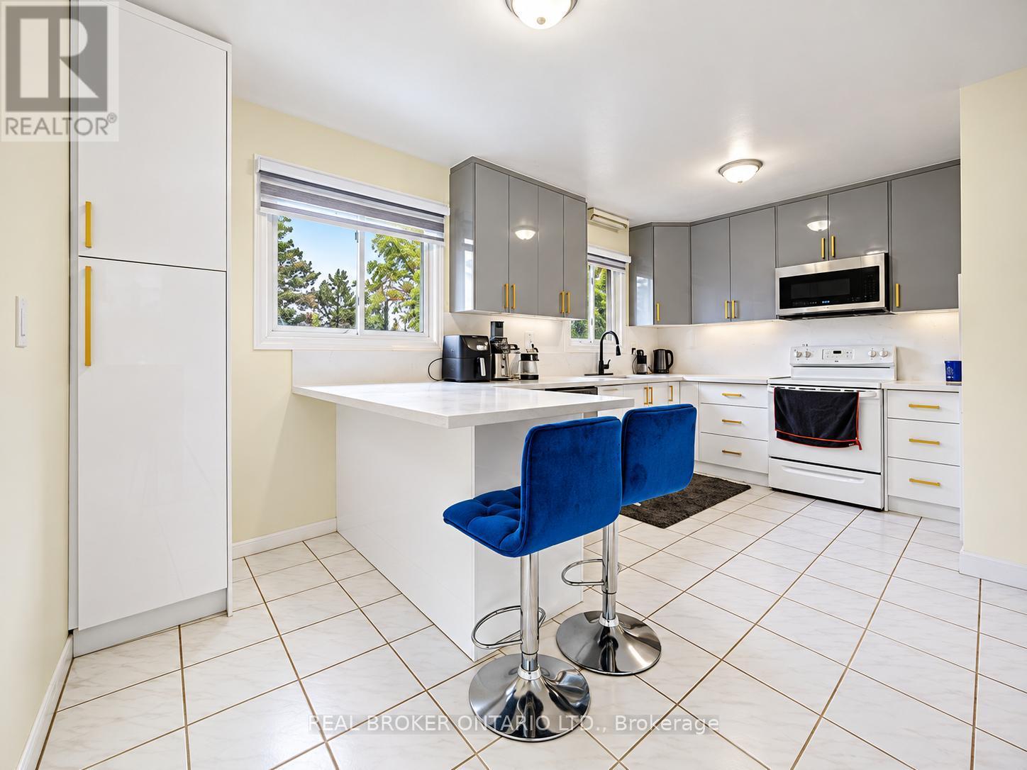 54 MILLHOUSE CRESCENT - 13