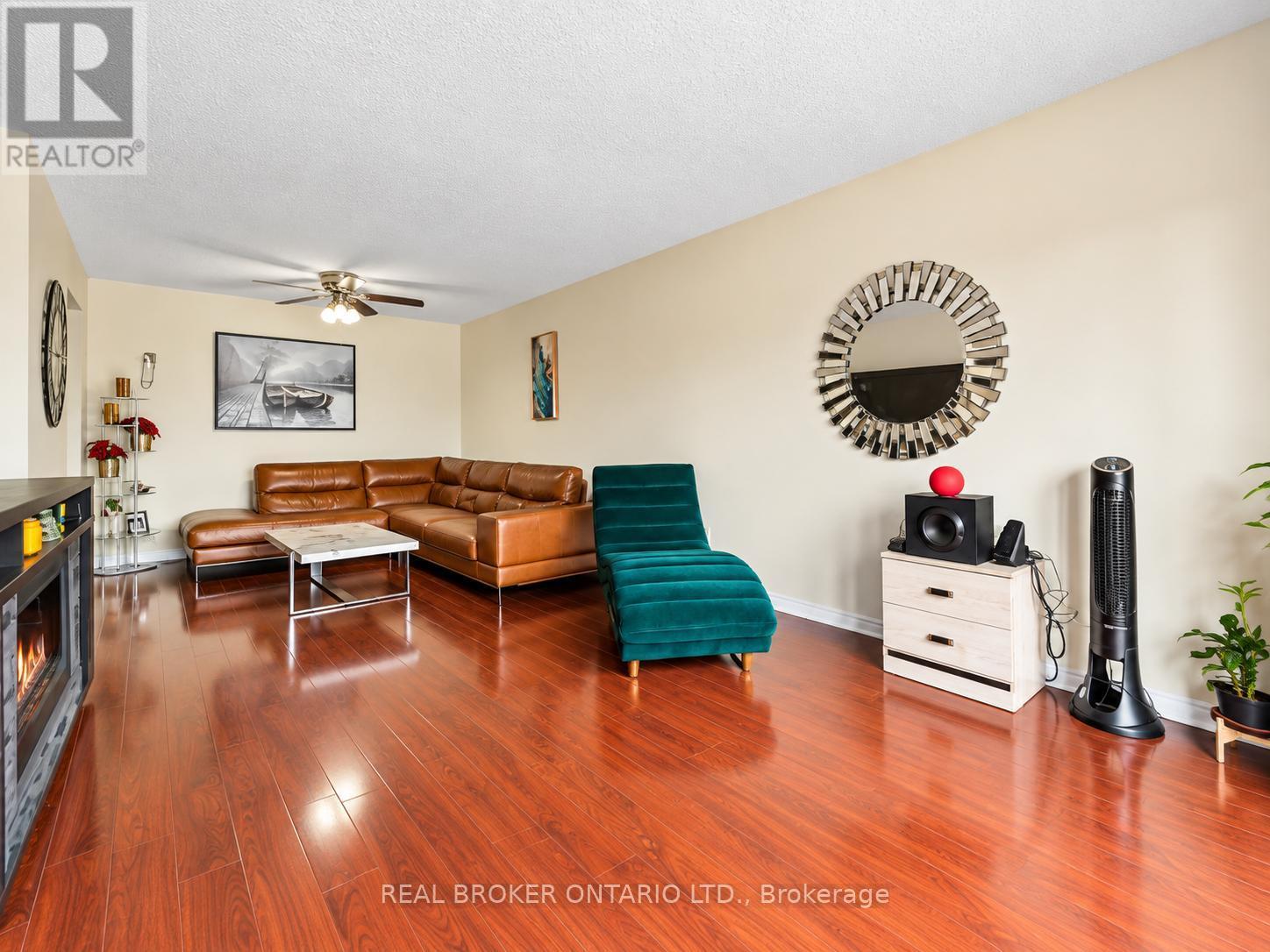 54 MILLHOUSE CRESCENT, Toronto (Rouge) — photo 3