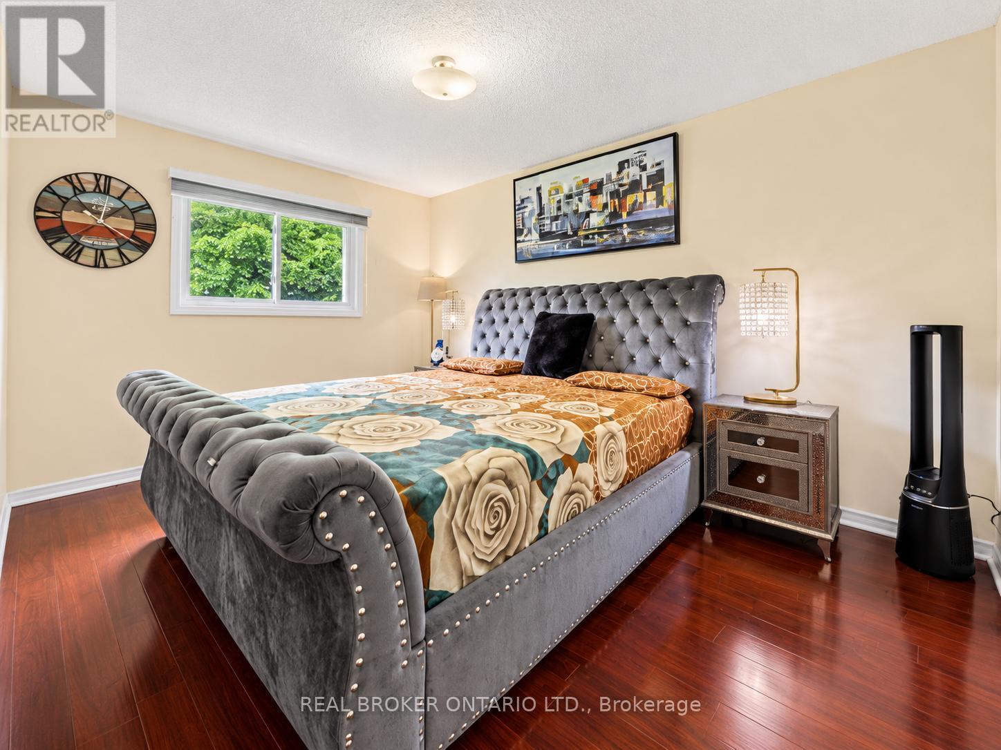54 MILLHOUSE CRESCENT - 7