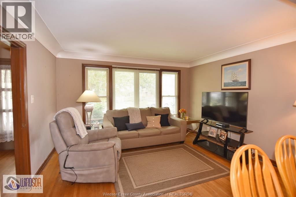 1534 PILLETTE ROAD - Image 7