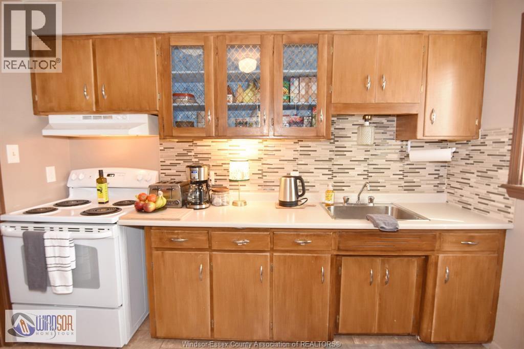 1534 PILLETTE ROAD - Image 12