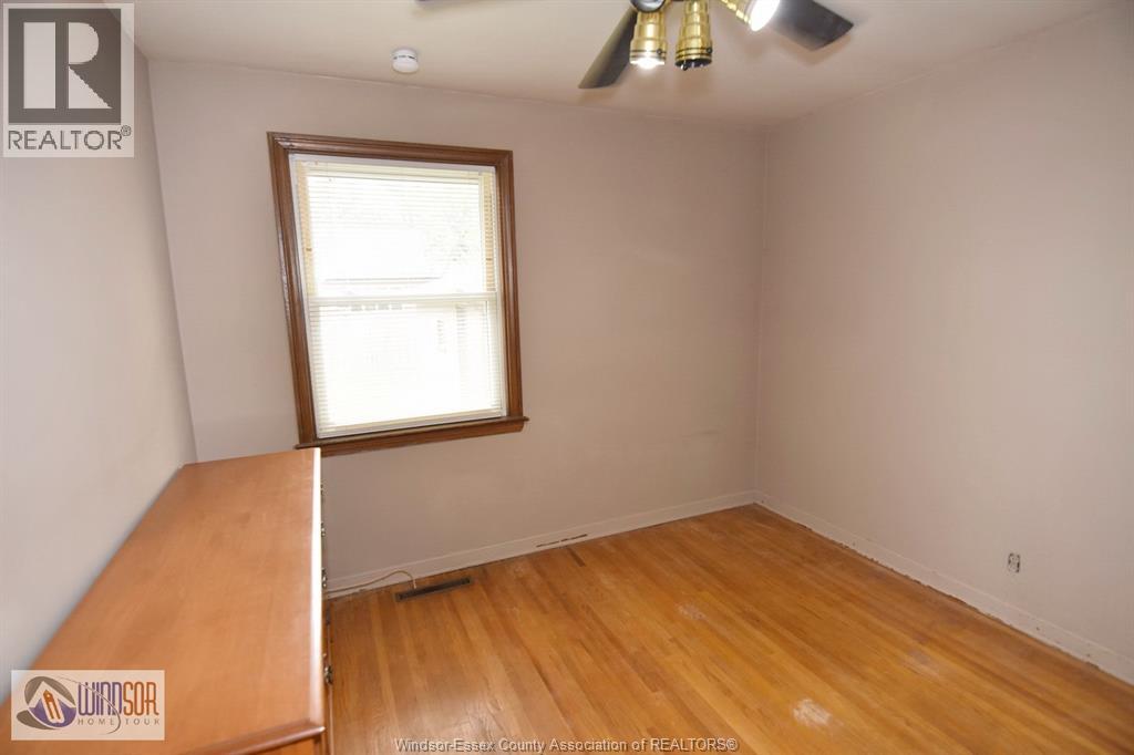 1534 PILLETTE ROAD - 16