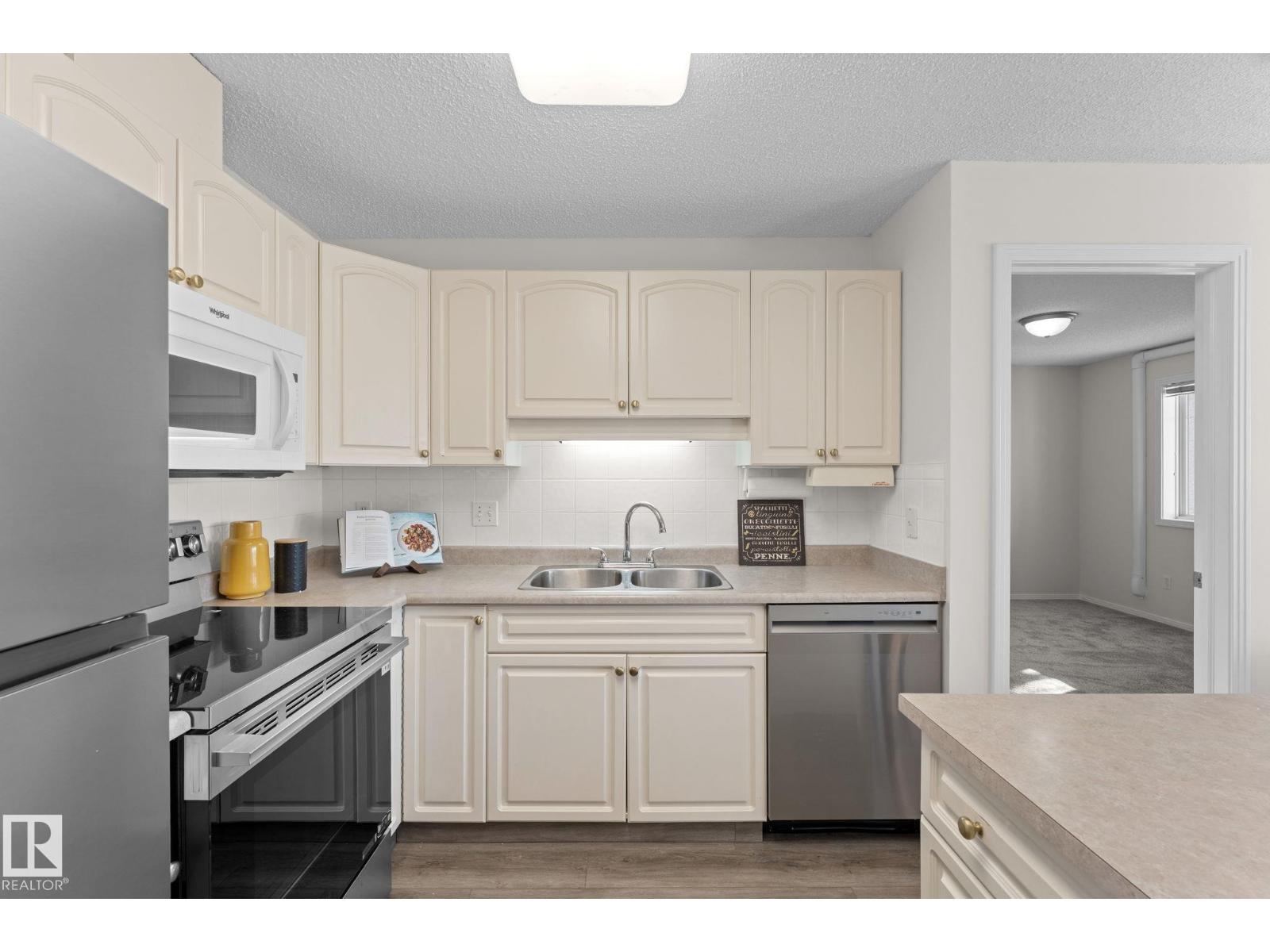 #207 2420 108 ST NW - 7