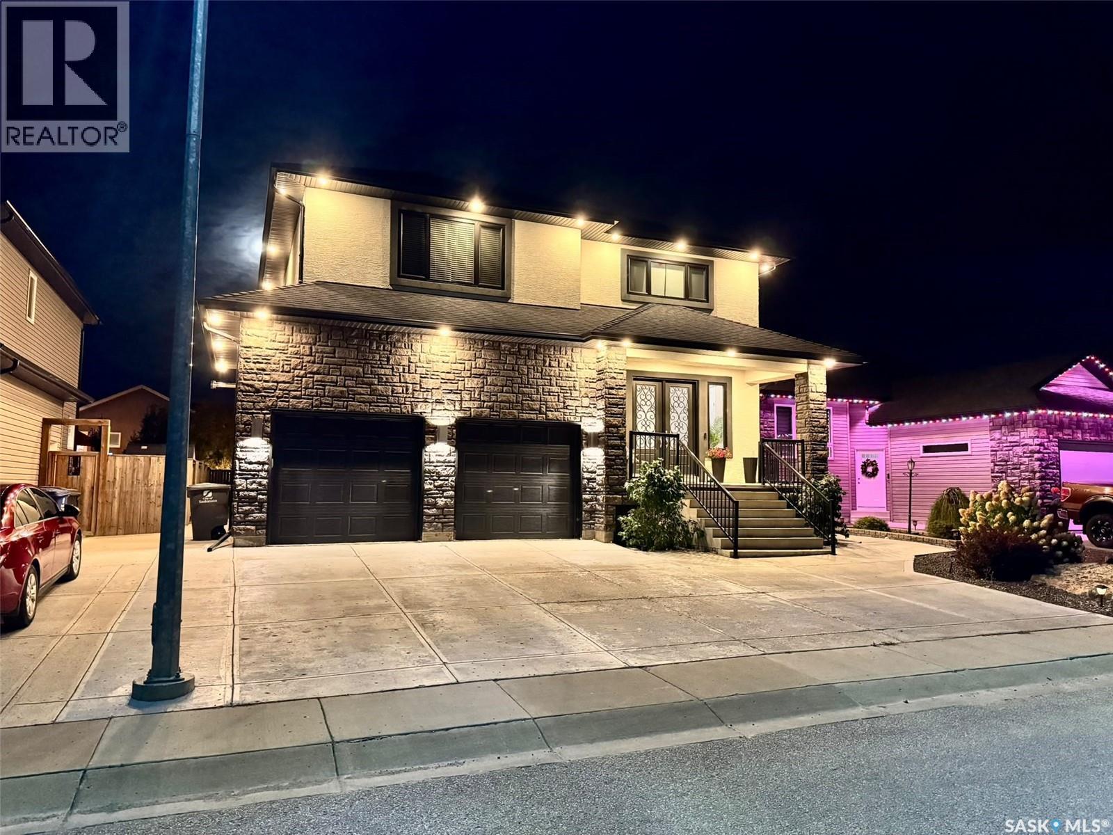 319 Roy CRESCENT - 3