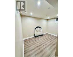 319 Roy Crescent, Saskatoon, SK S7W0L1 Photo 39
