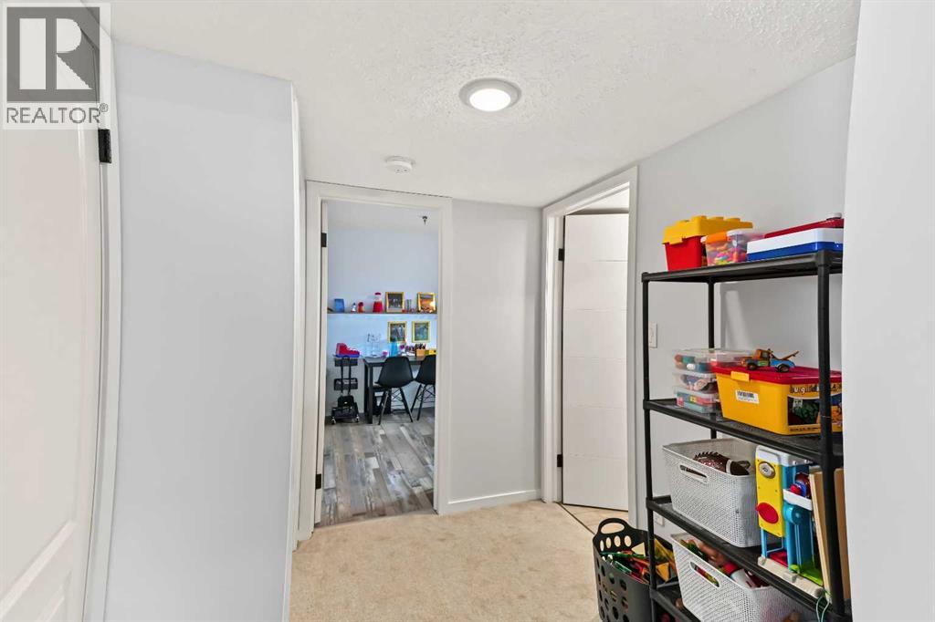 9426 64 Avenue - Image 26