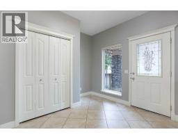 Living room - 3414 Douglasdale Boulevard Se, Calgary, AB T2Z3A8 Photo 12