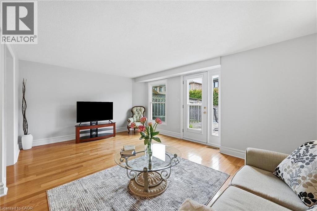 #2 2066 BRANT Street - 12