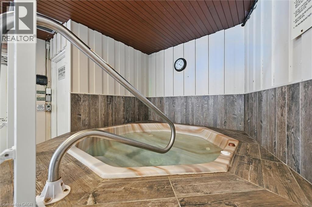 #2 2066 BRANT Street - 34