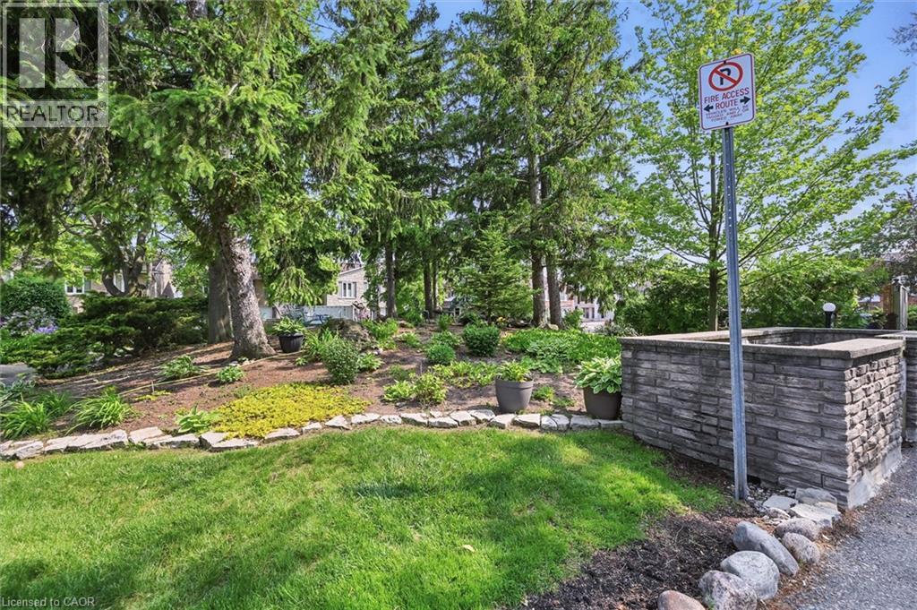 #2 2066 BRANT Street - 36