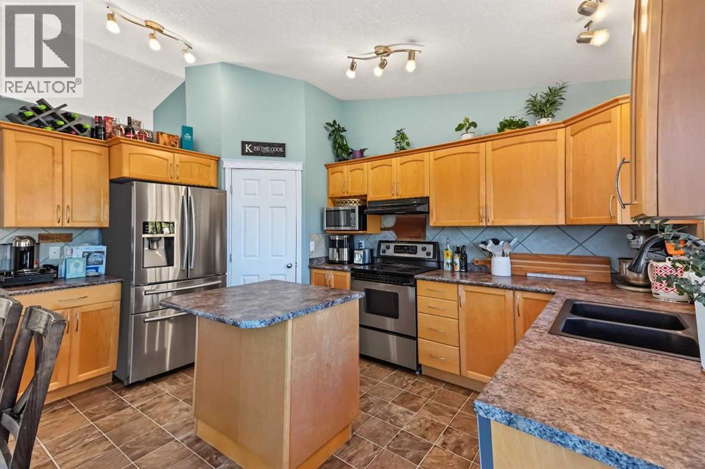 9830 67 Avenue - 2