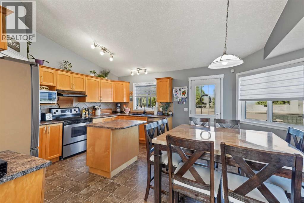 9830 67 Avenue - Image 3