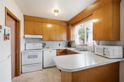 Den - 406 Cork Avenue, Winnipeg, MB R2V1R5 Photo 7