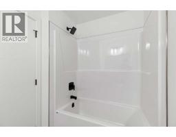 116, 2231 81st Street Sw, Calgary, AB T3H6M4 Photo 39