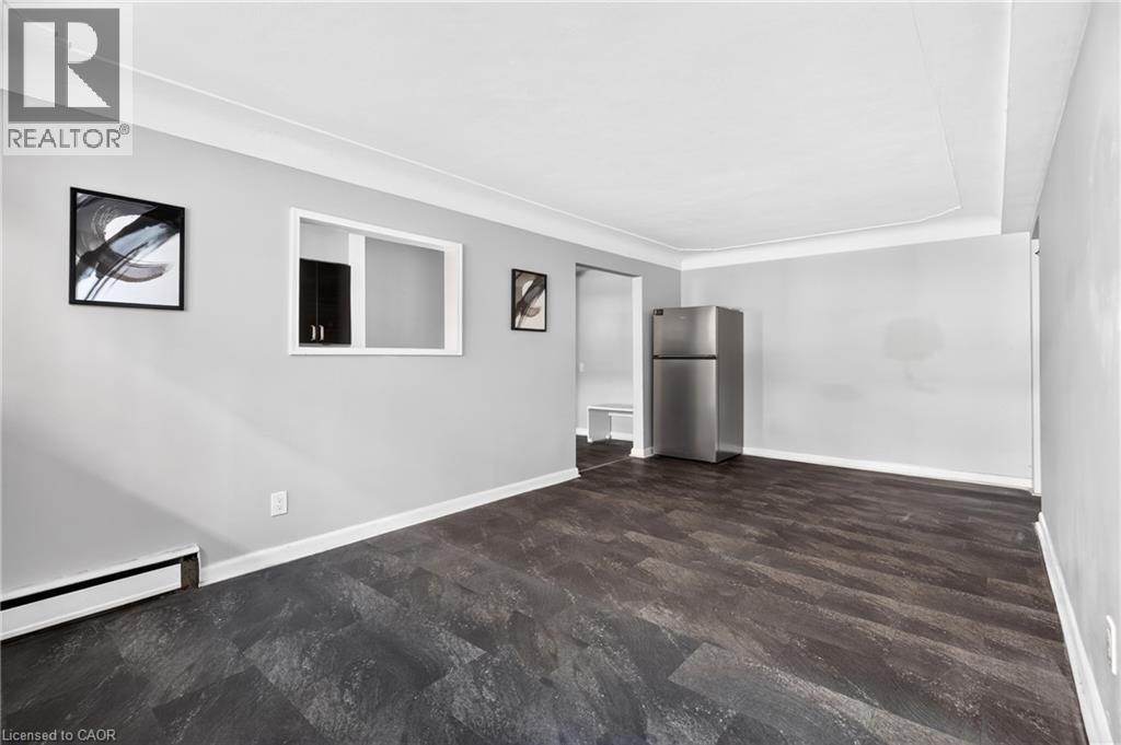 3 APPLEWOOD Avenue Unit# 1, Stoney Creek — photo 5
