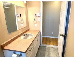 19 Rue Normand, #8, Gatineau, QC J8Y4C5 Photo 11