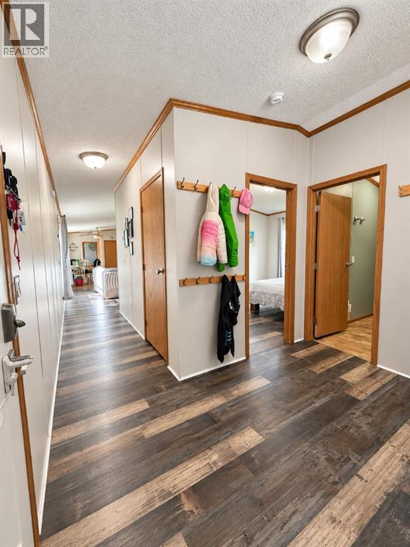 6, 115025 Township Road 584 - 4
